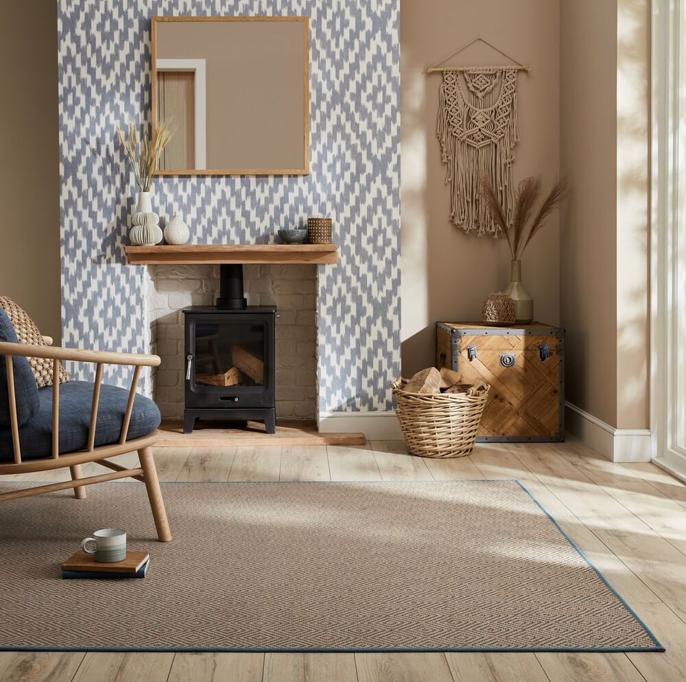 Geometrischer Jute-Teppich mit Naturkautschuk - hochdicht Braun-Blau Rechteckig