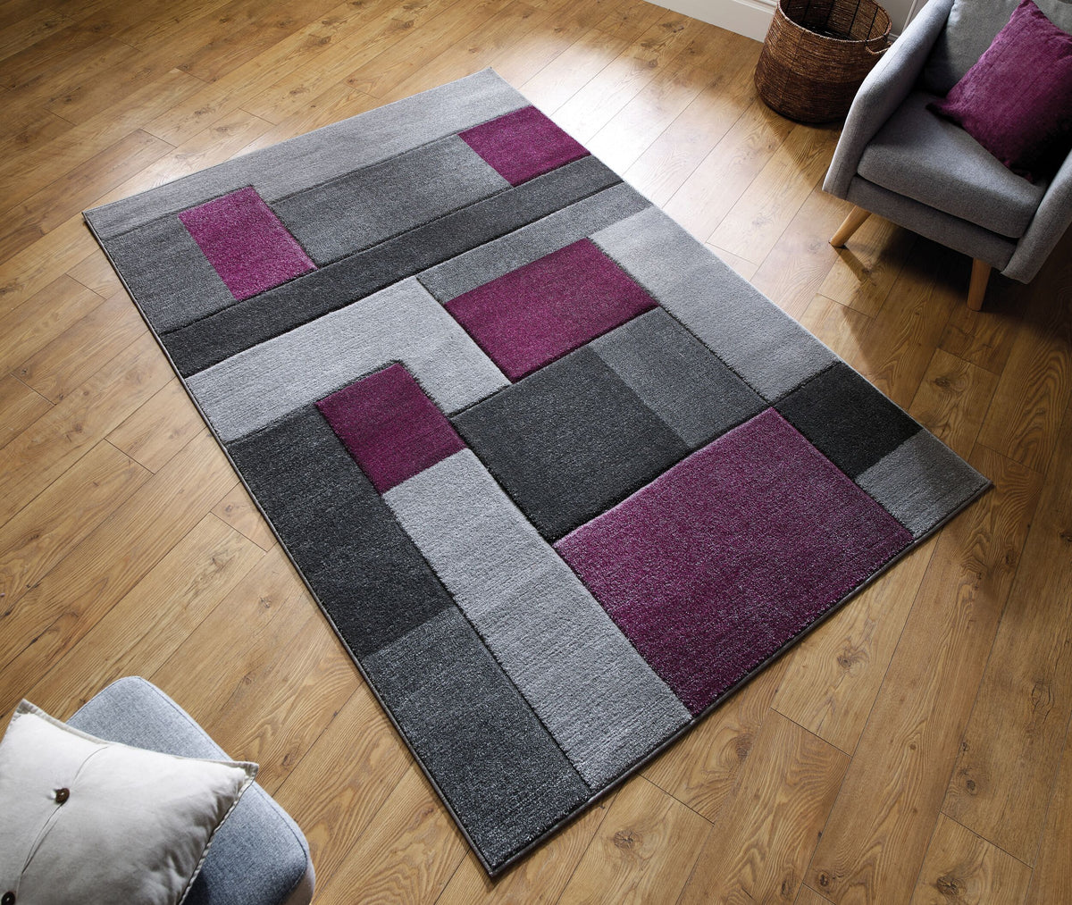 Geometrischer Teppich in aktuellen Trendfarben Lila-Grau Rechteckig
