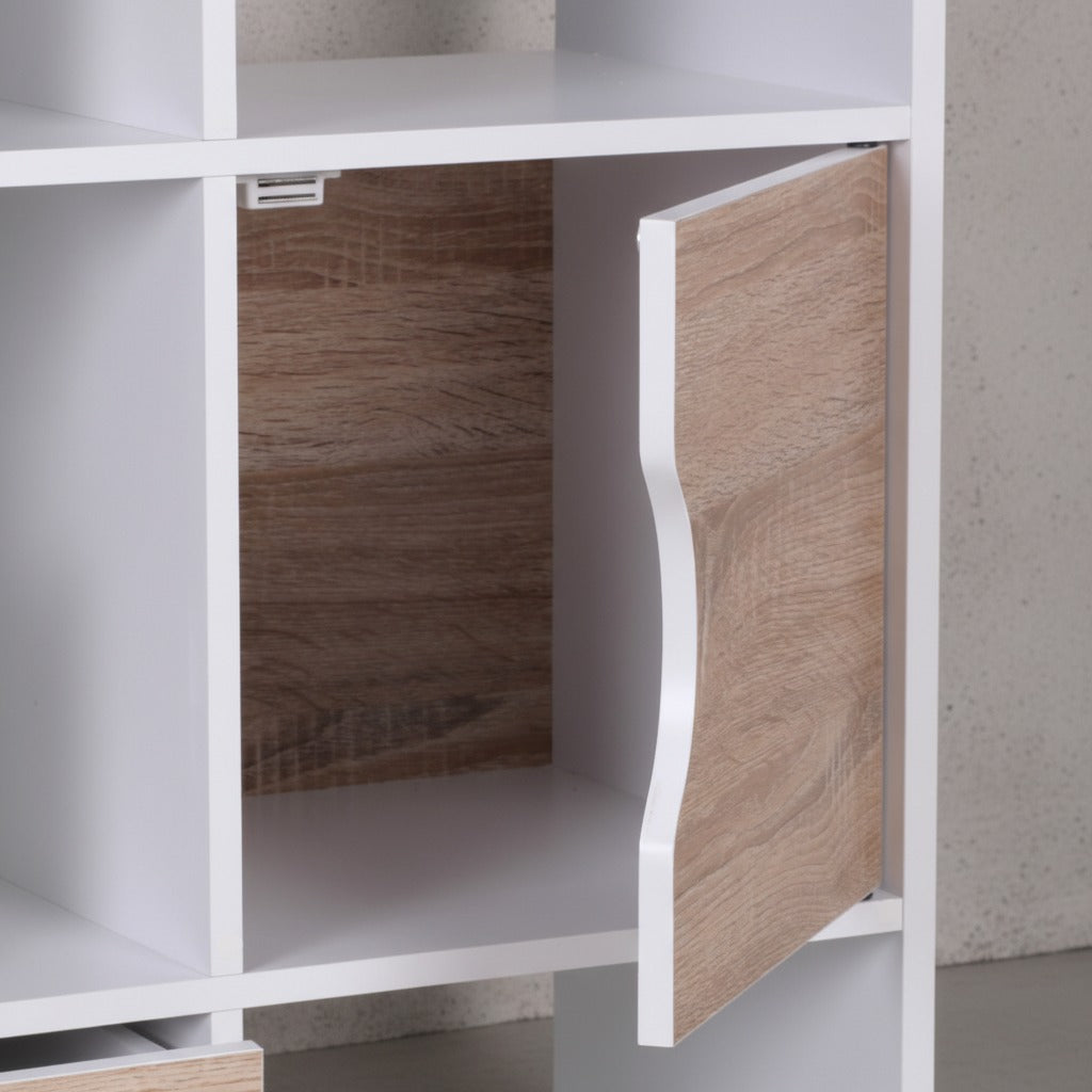 Großes Bücherregal in Sonoma Eiche und Weiß_ modernes Design_ 8 Fächer für Stauraum_ multifunktional als Raumteiler nutzbar - KADIMA DESIGN_Größe_ 60x29x120 cm_