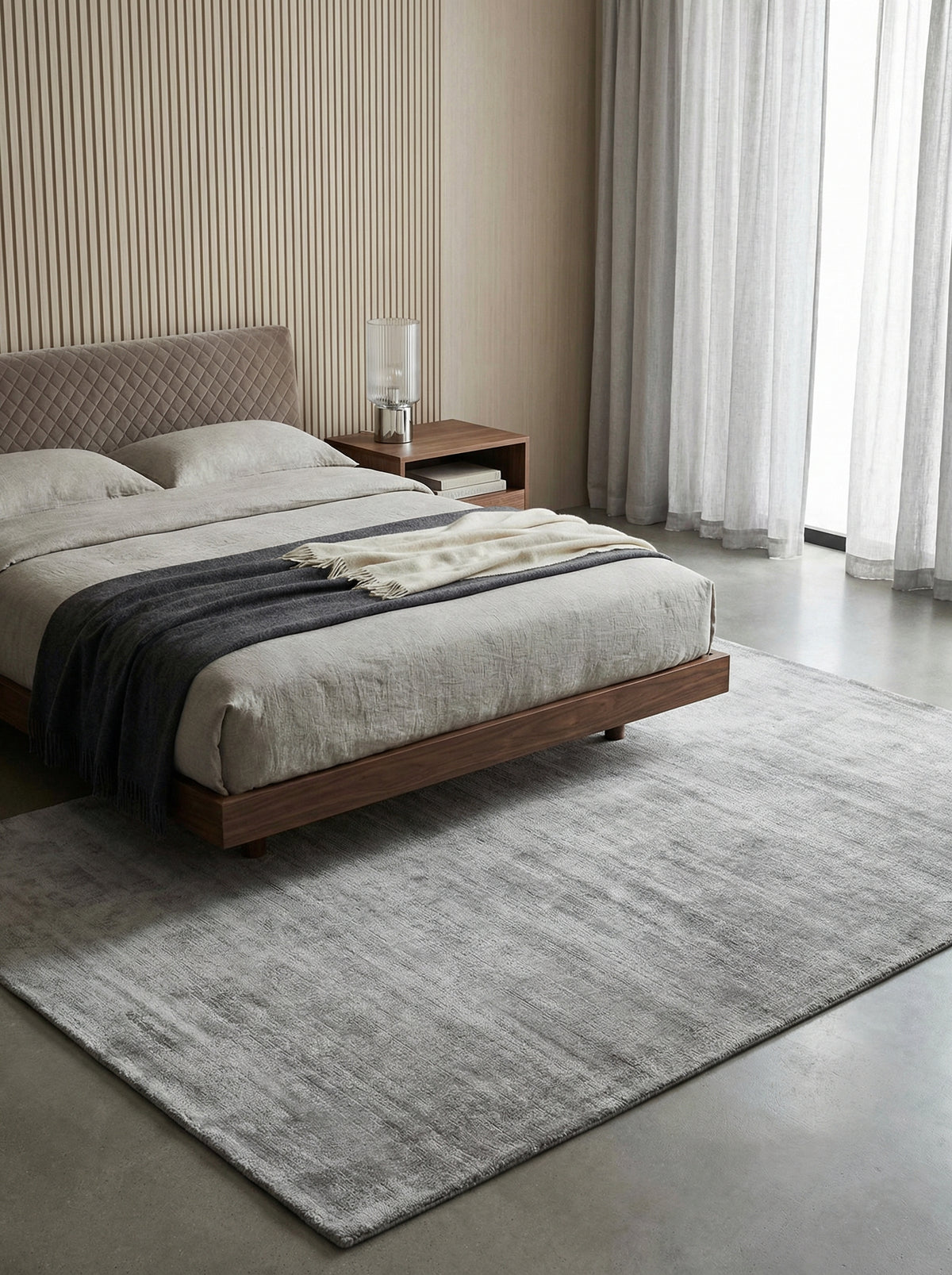 Handgewebter Viskose-Teppich Zeitloses Design in Neutraltönen Luxuriös und Hotelqualität BARI Kollektion Kadima