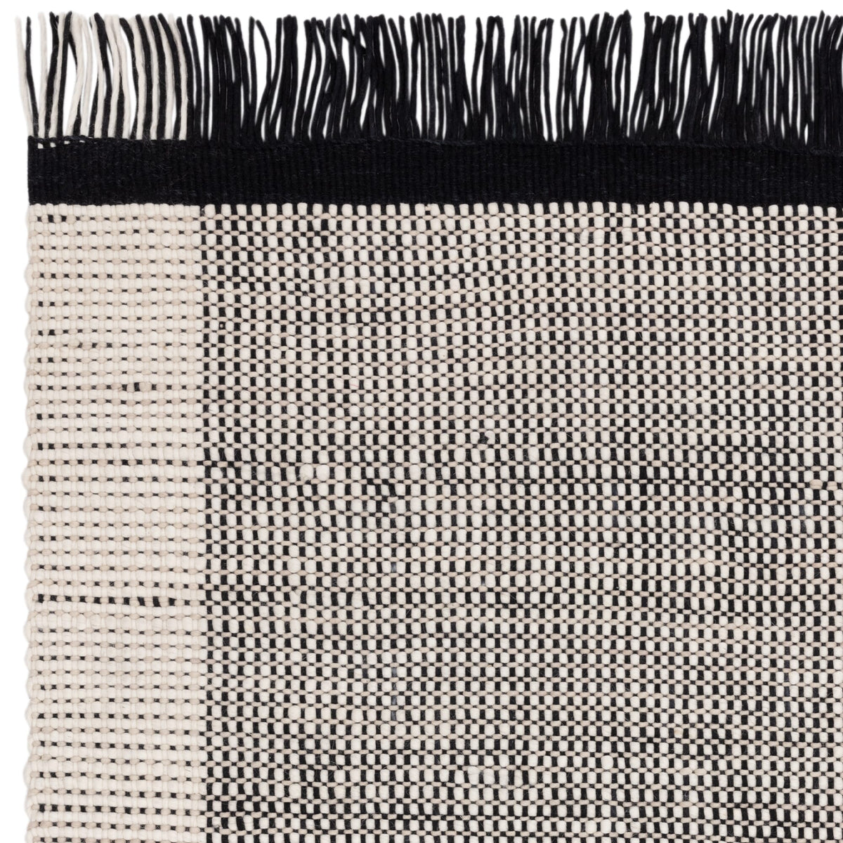 Wolltextil - Feines Korbgeflecht - 4-9 kg Gewicht - schmutzabweisende Eigenschaften - passt zu monochromen Farbkonzepten - Kadima Design