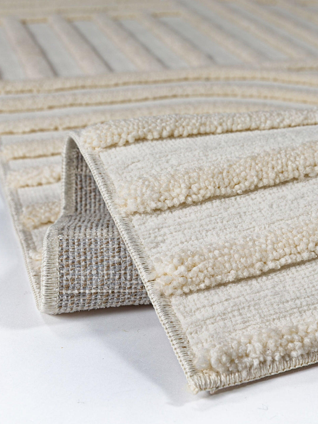 Teppich Creme rechteckig Polyester Einrichtung Wohnidee Bodenbelag ENRICK_