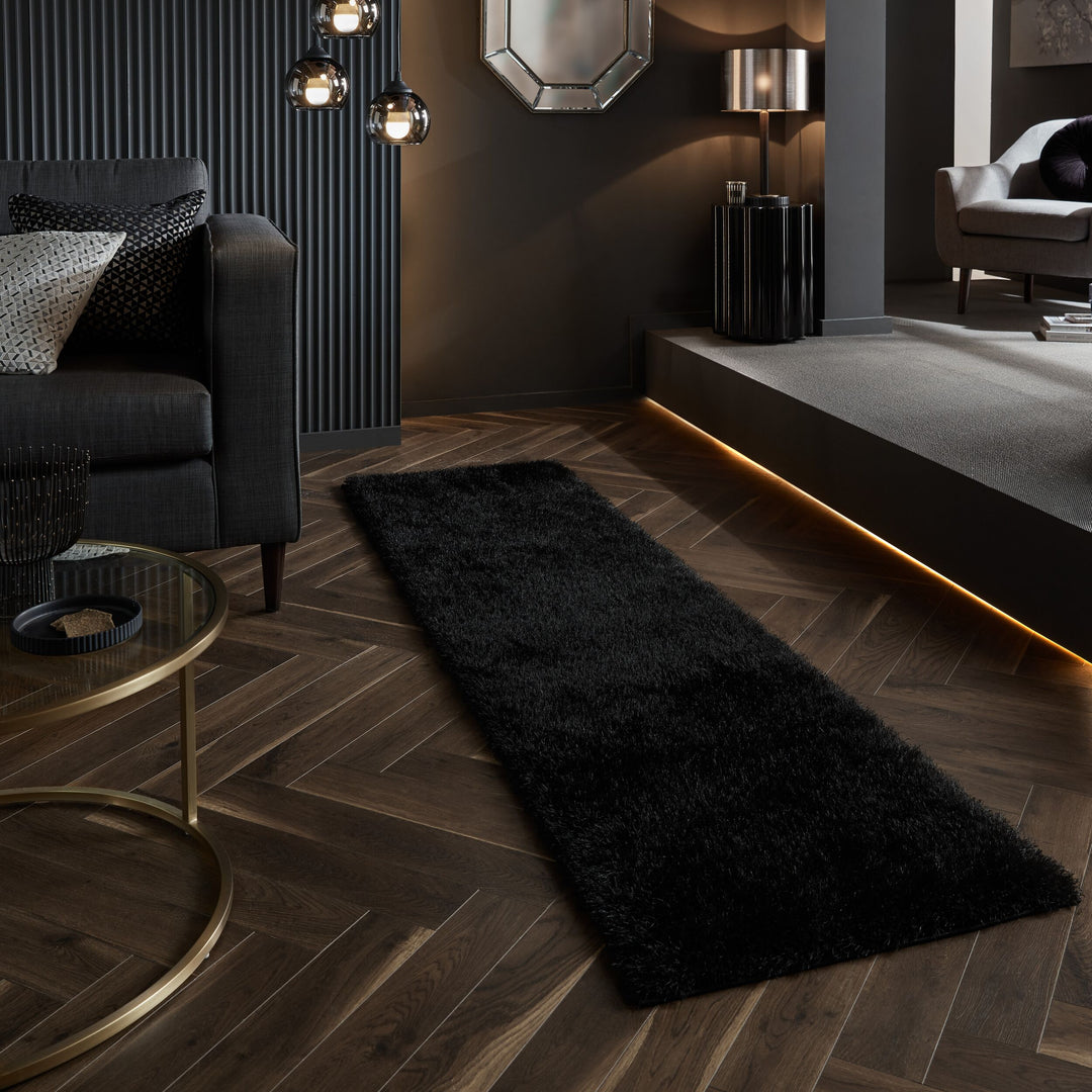 Hochflor-Teppich aus recyceltem Polyester_Schwarz_Läufer_