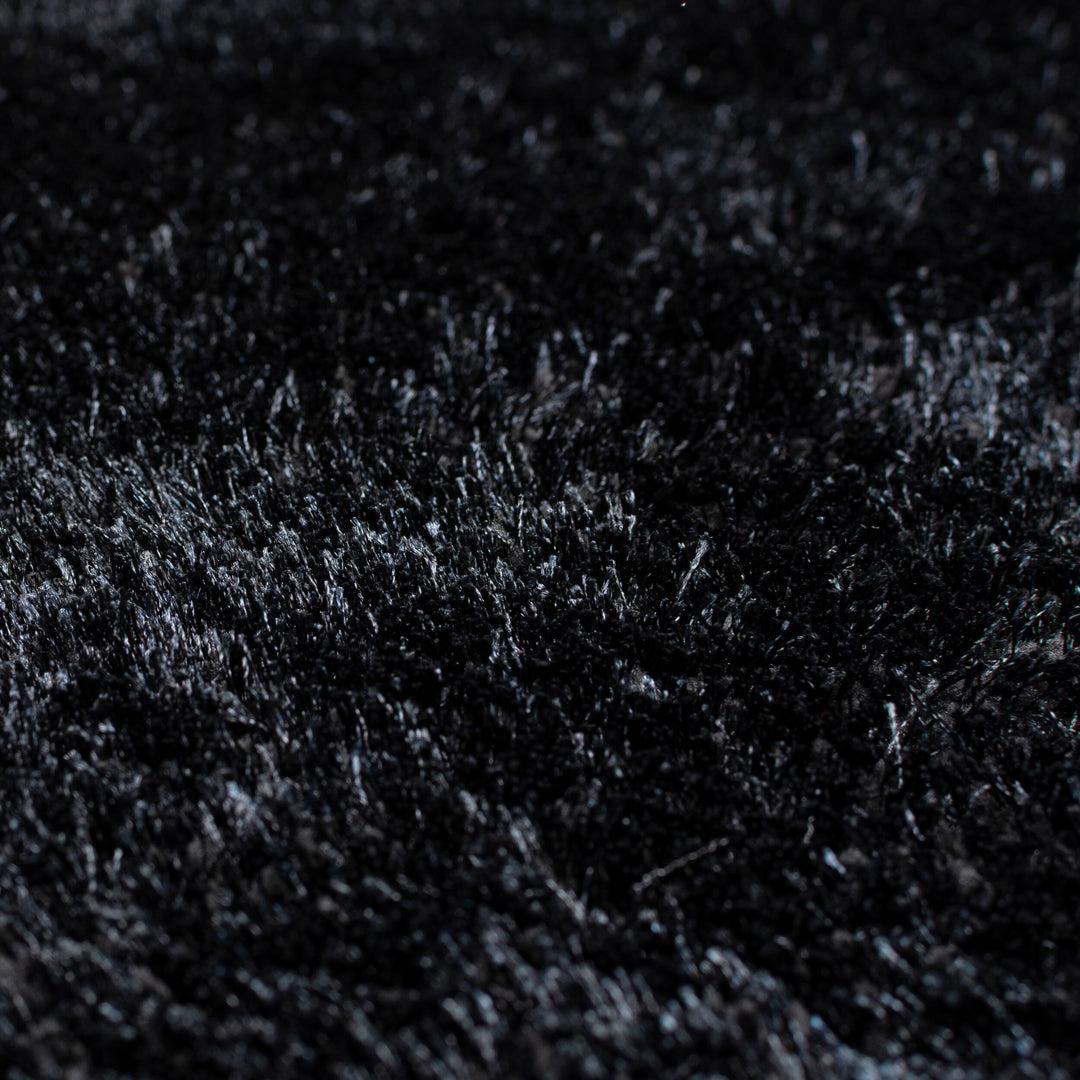 Hochflor-Teppich aus recyceltem Polyester_Schwarz_Läufer_