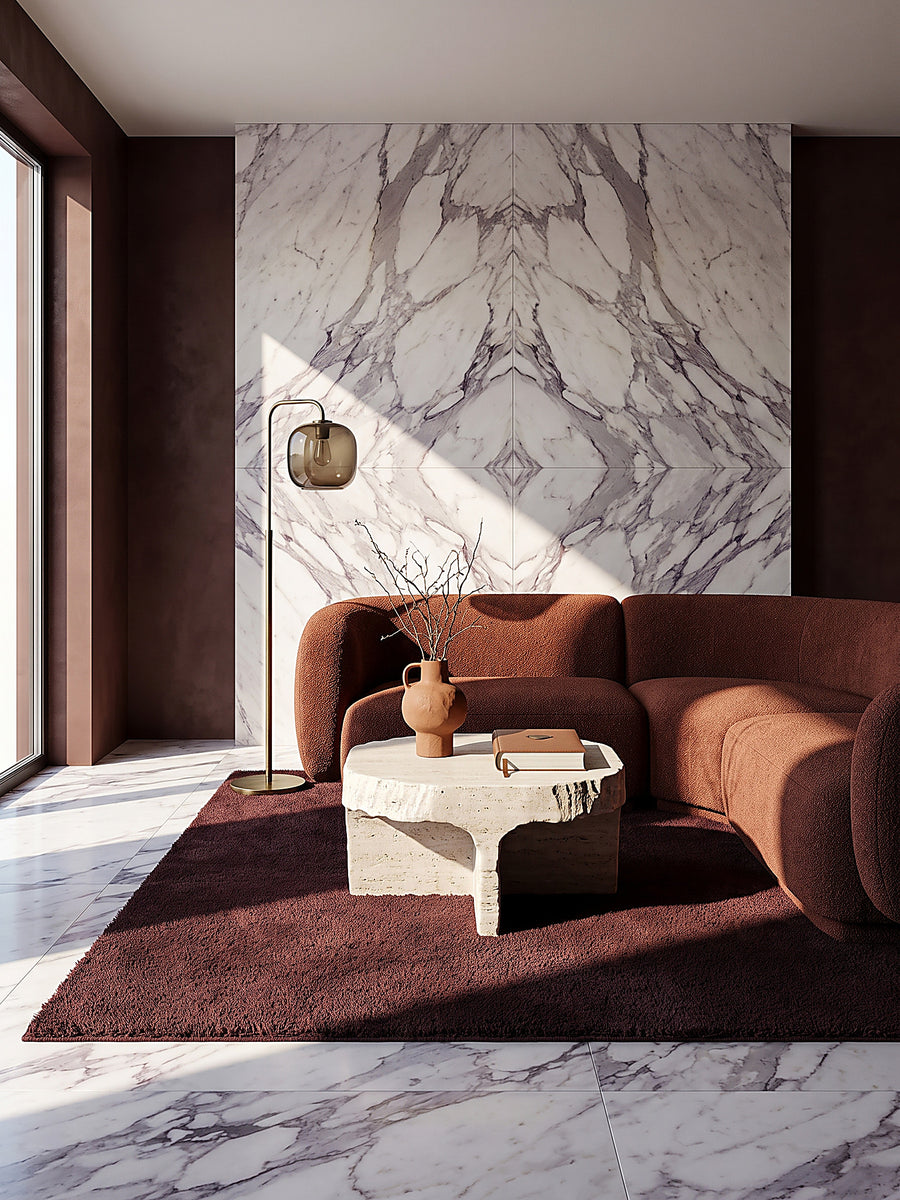 Teppich Bordeauxrot rechteckig Editorial Styling_