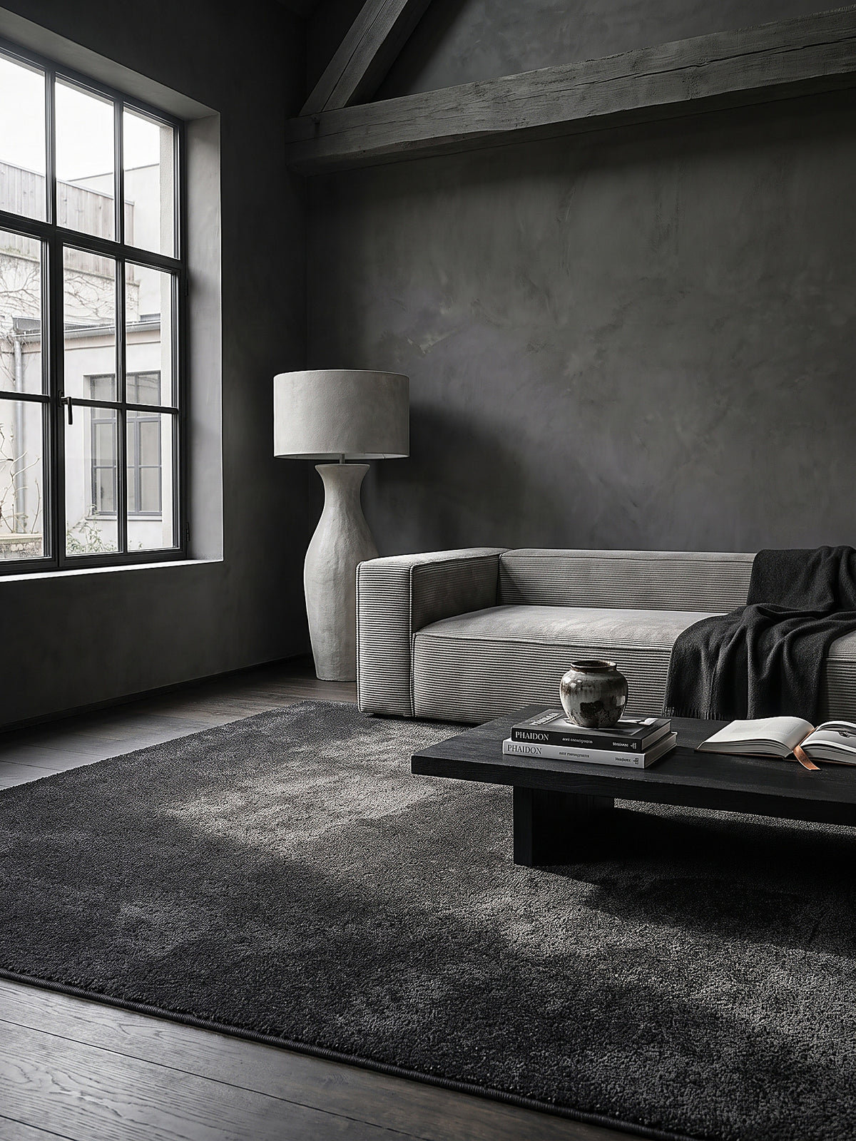 Teppich Anthrazit rechteckig Editorial Styling_