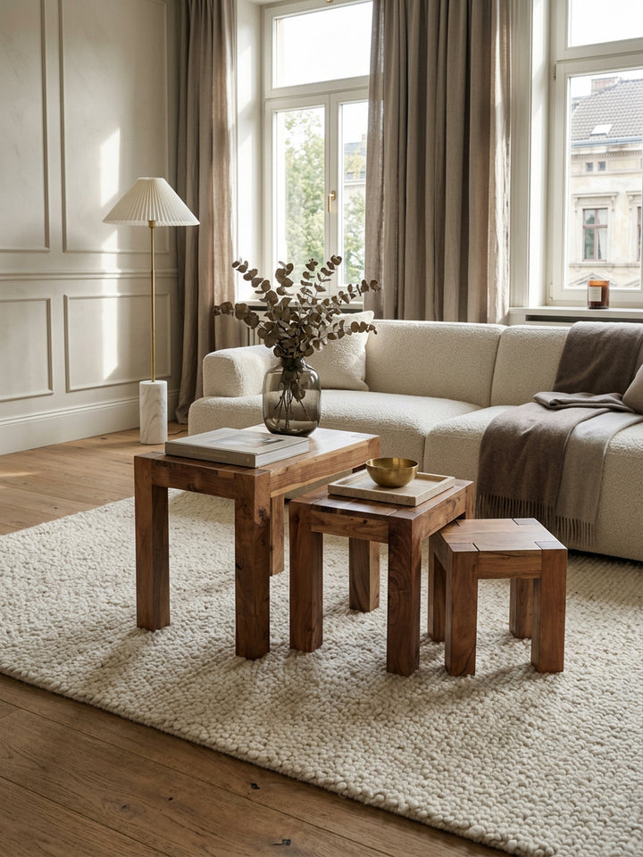 Holz Satztisch Set &amp;quot;NAKO&amp;quot;_ 3-teilig_ Landhaus-Stil_ Massivholz_ platzsparend_ 45x50x36 cm_ 37x38x30 cm_ 30x25x25 cm - KADIMA DESIGN_Farbe_ Braun_ Größe_ 50x36x45 cm_