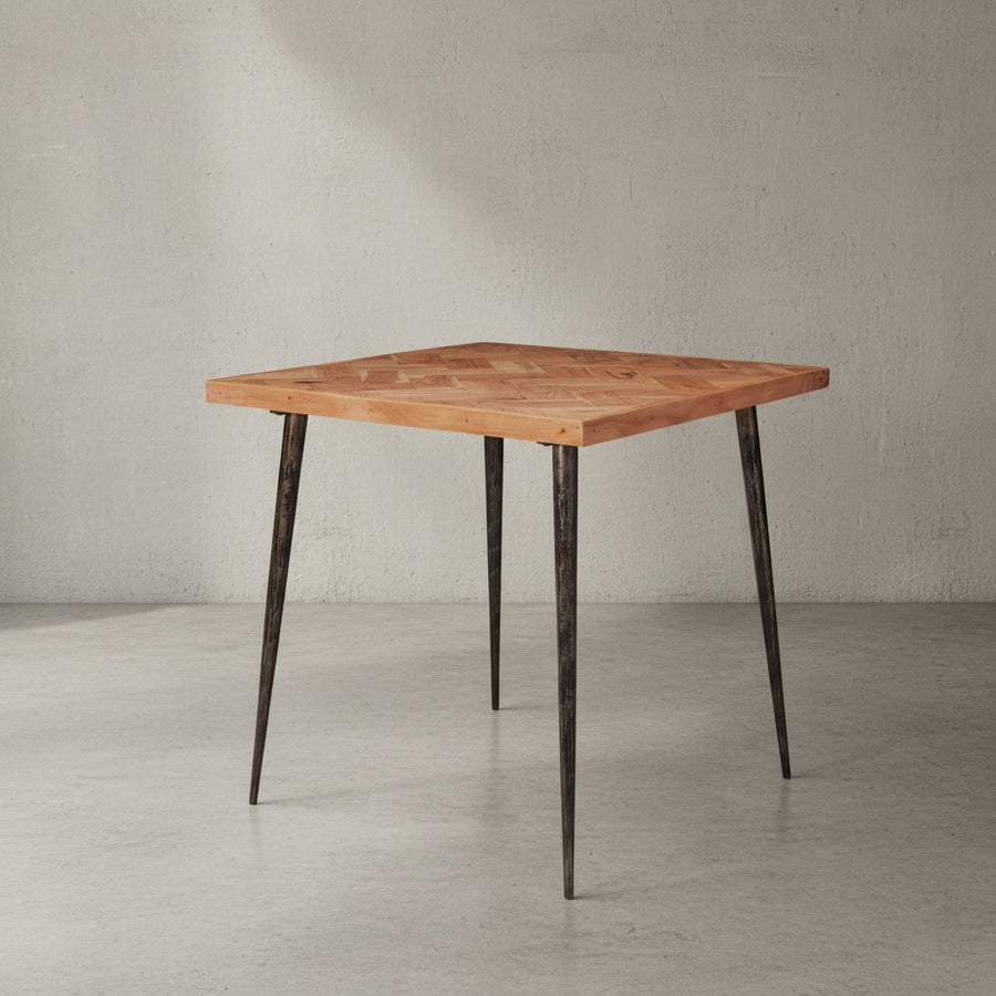 Industrial Esstisch_ Akazienholz mit Fischgrät-Muster_ Metallbeine_ 80x80 cm - KADIMA DESIGN_Größe_ 80x80x76 cm_