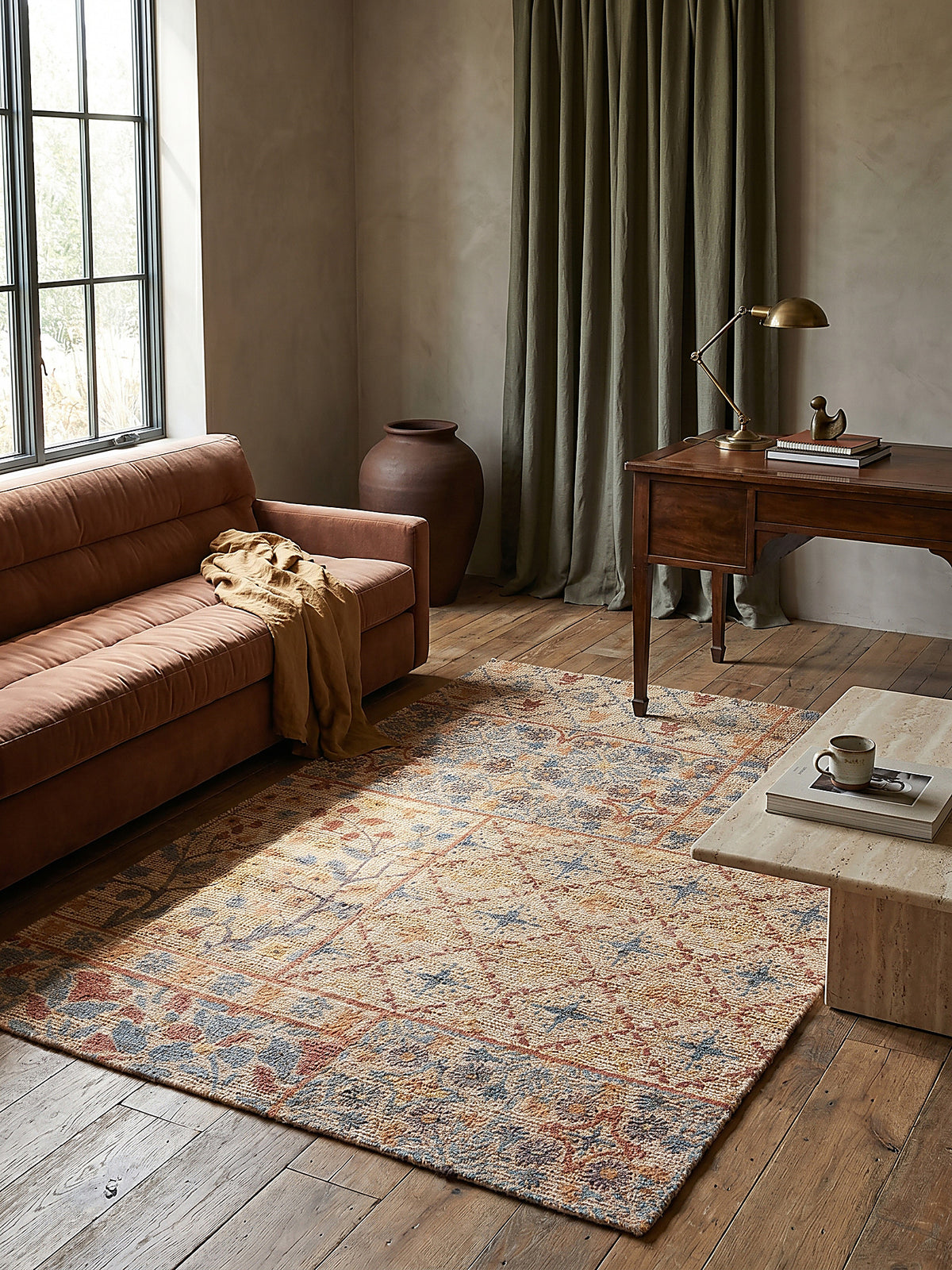 Teppich Natur-Blau rechteckig im Wohnzimmer mit Couchtisch und Wohnaccessoires Wohnidee skandinavisch modern