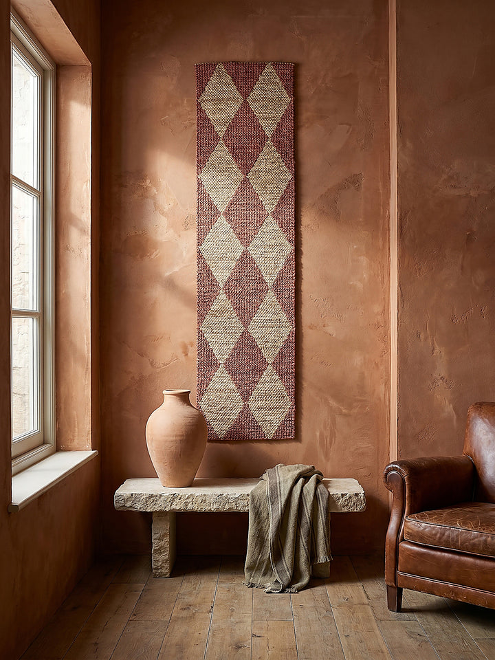 Teppich Terrakotta Läufer als Wandteppich Wanddekoration Textilkunst Interior Design_