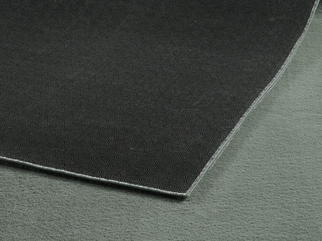 Grün Teppich Kurzflor einfarbig mit samtig weichem Flor im reduzierten Wohnstil Kollektion RUTOR_