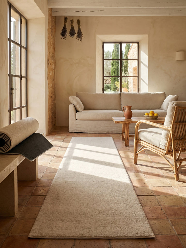 Teppich Beige Läufer Editorial Styling_