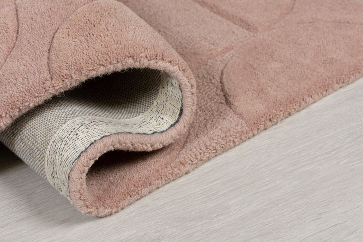 Wollteppich Geometrisch handgeschnitzt · 100 % Wolle getuftet · Plastisches Relief · 3200 g/m² Kurzflor