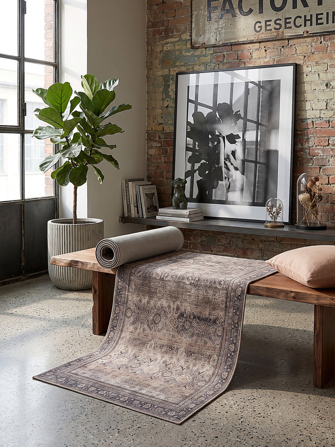 Teppich Braun-Grau Läufer Editorial Styling_