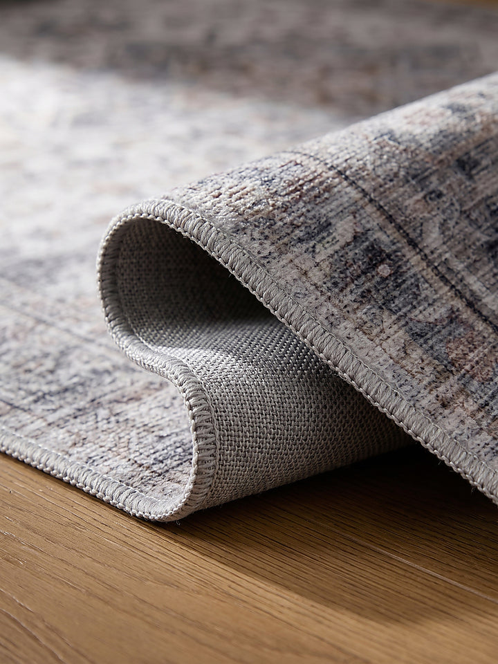 Teppich Beige-Grau Kante Verarbeitung_