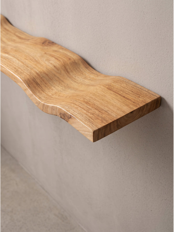 Übersicht des 80 cm langen Wandboards aus Echtholz in seinem natürlichen minimalistischen Design_