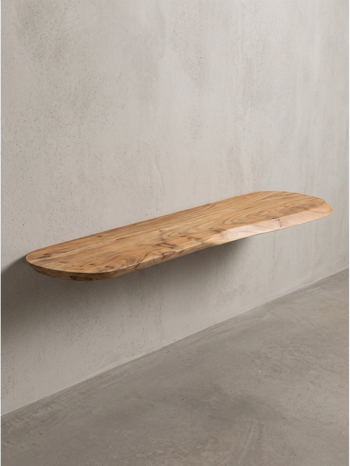 Seitenansicht des flachen Wandboards aus Echtholz, das puristische Design mit nur 3 cm Stärke sorgt für eine nahtlose und elegante schwebende Optik_