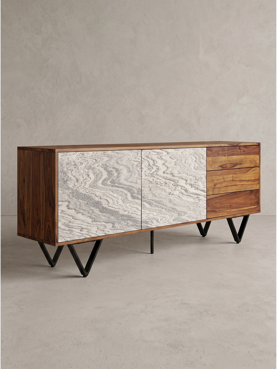 Sideboard Frontalansicht mit 2 Türen in Steinoptik und 3 Holzschubladen auf schwarzem Metallgestell_