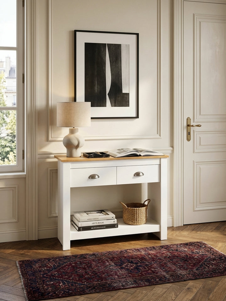 Draufsicht auf den schmalen Konsolentisch im Eingangsbereich, zeigt die 35 cm tiefe Eiche-Tischplatte und die harmonische Anordnung._