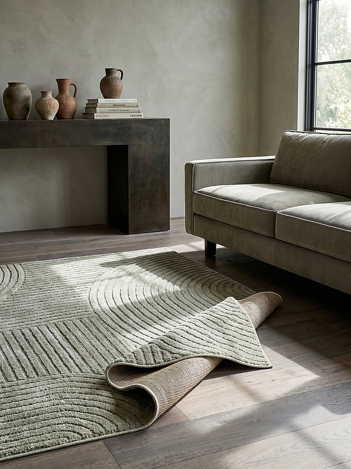 Teppich Grün rechteckig Editorial Styling_