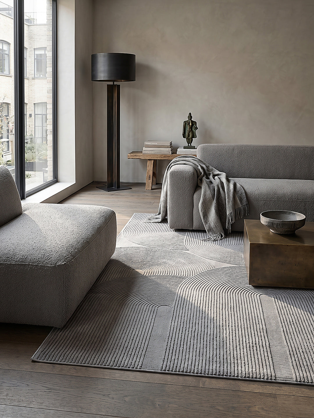 Teppich Grau rechteckig Editorial Styling_