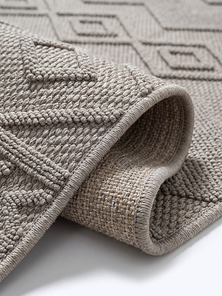 Teppich Beige Kante Verarbeitung_