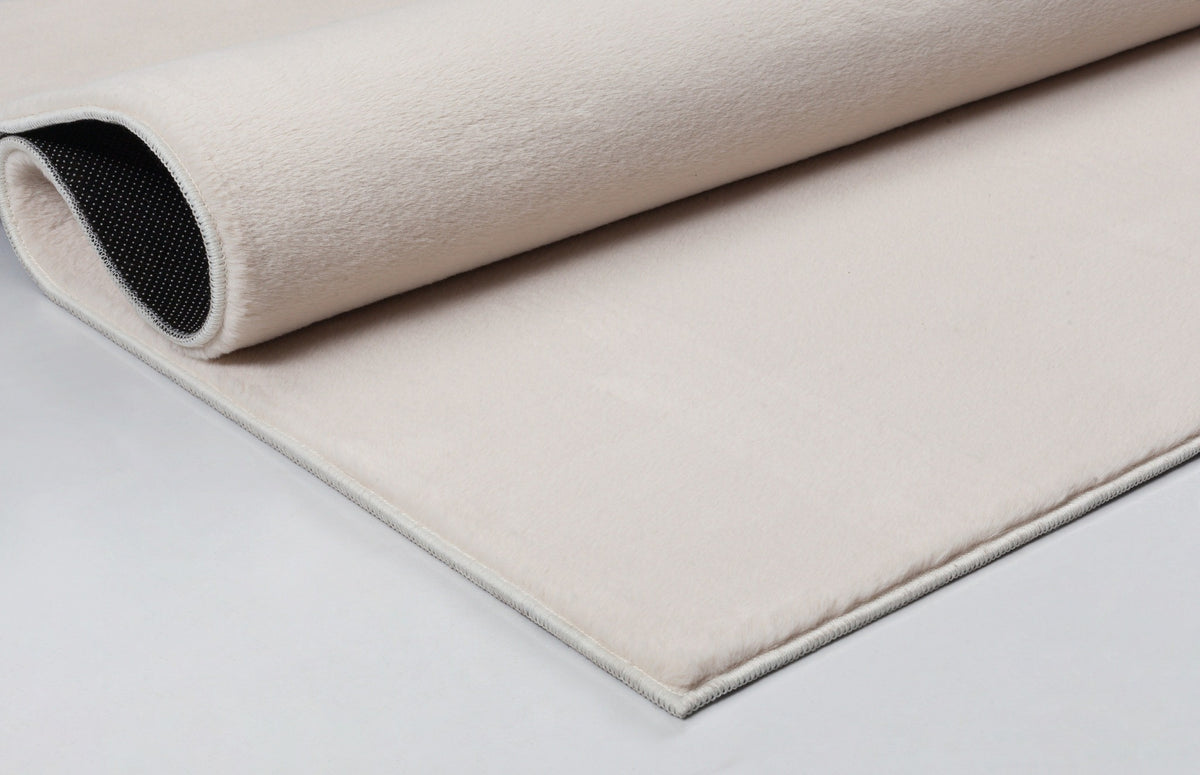 Kurzflor Teppich Beige uni aus hochwertigem Polyester im Wohnraum Kollektion DOUBS_