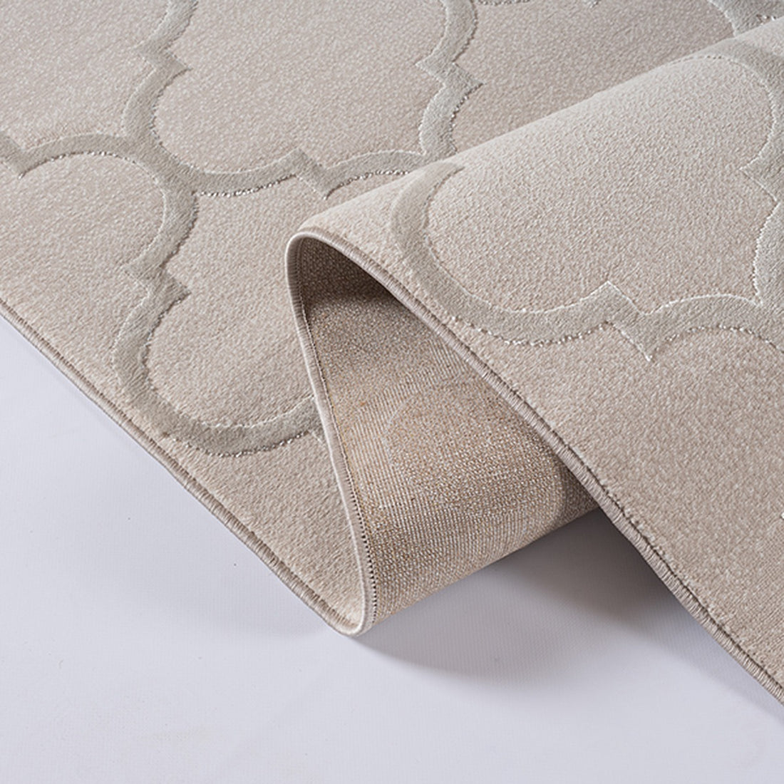 Kurzflorteppich Beige als minimalistische Wohnidee aus Polyester ERESMA Serie
