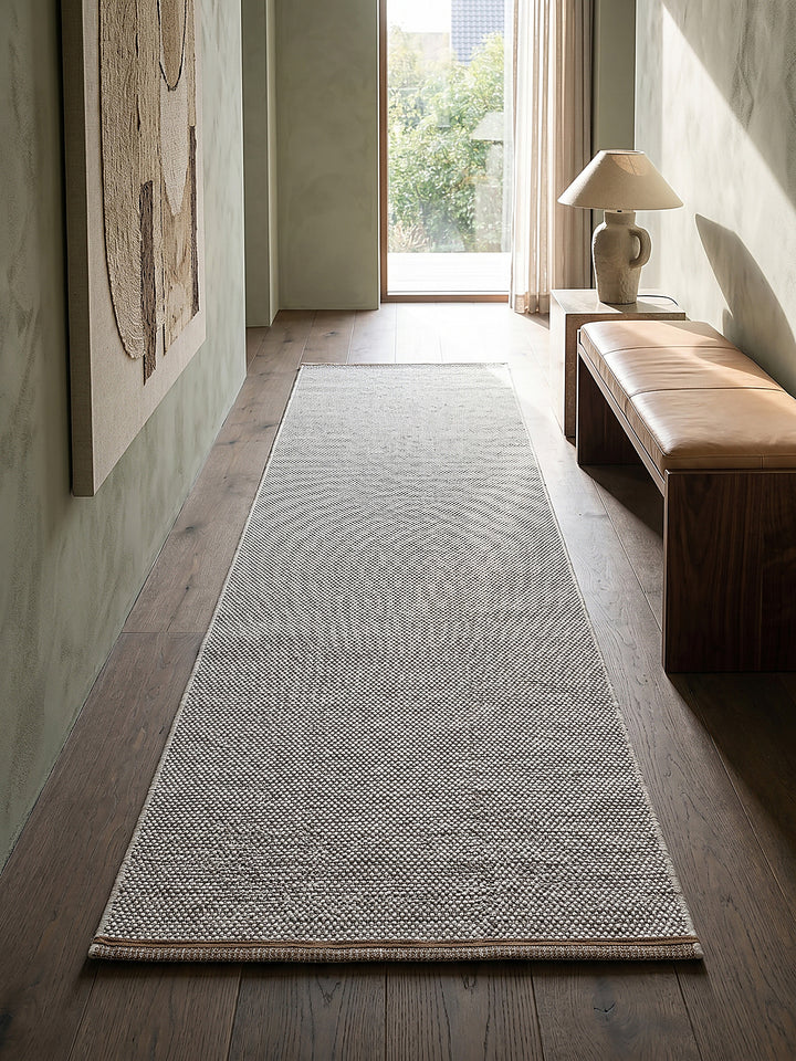 Teppich Creme Läufer im modernen Wohnzimmer_