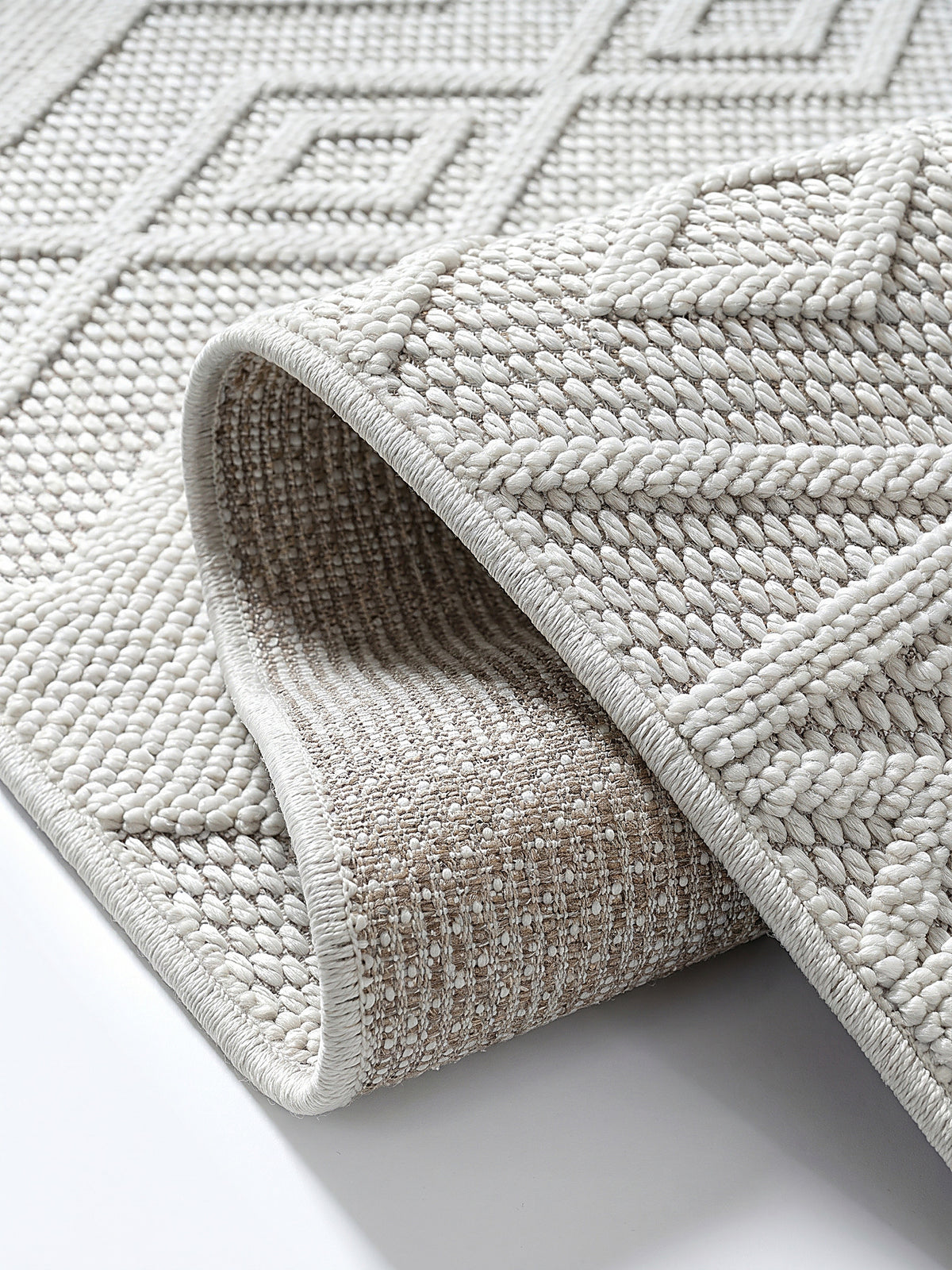Teppich Creme Kante Verarbeitung_