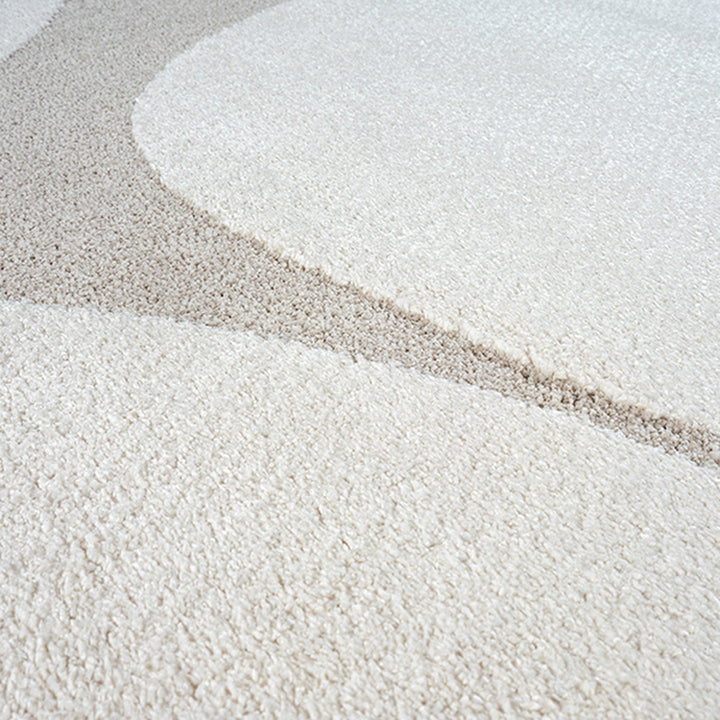 Kurzflor Teppich Creme vielseitig für Wohn- und Schlafbereich aus Polyester aus der MUOTA Kollektion_