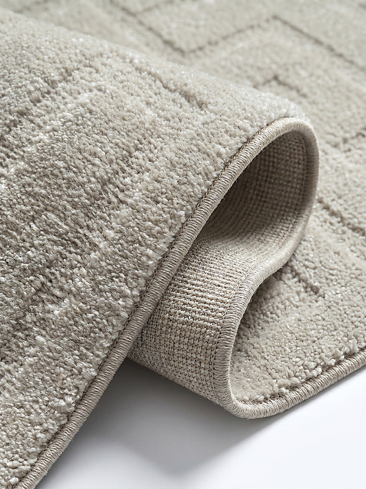 Teppich Beige Kante Verarbeitung_