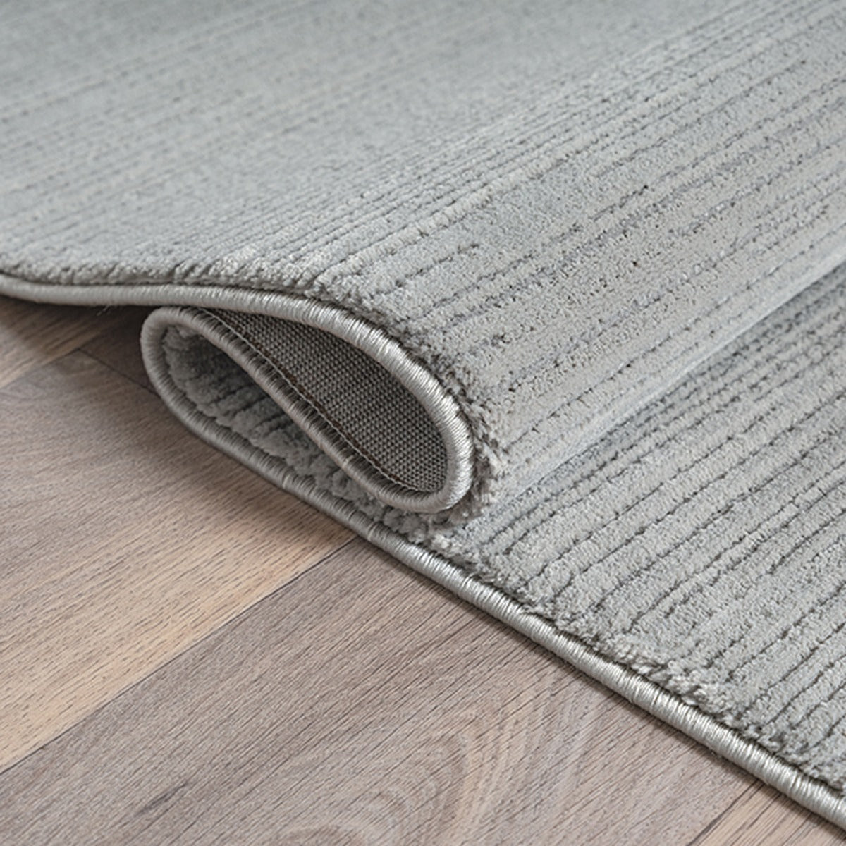 Teppich Grau Streifen rechteckig Recycle Polyester Raumgestaltung Inneneinrichtung Modern KASOS 120x170_