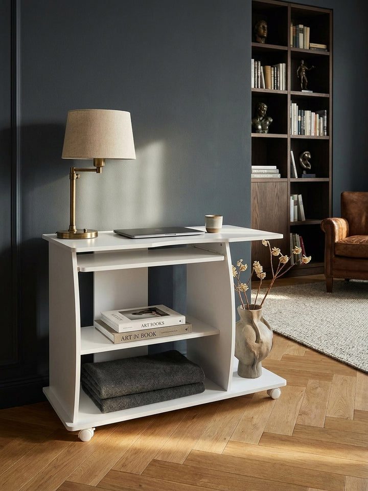 Schreibtisch Eiche Massivholz weiß Nahaufnahme feine Eichenholz-Maserung mit gleichmäßiger Struktur und natürlichem Farbverlauf mit Ablagefach und Rollen Qualität Möbel Home Office Wohnen_