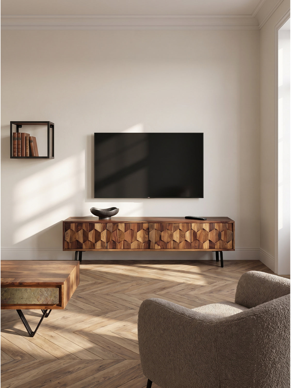 Hochwertiges Lowboard aus massivem Sheeshamholz mit 3D Fronten 160 cm im eleganten Wohnzimmer auf Fischgrät Eichenparkett