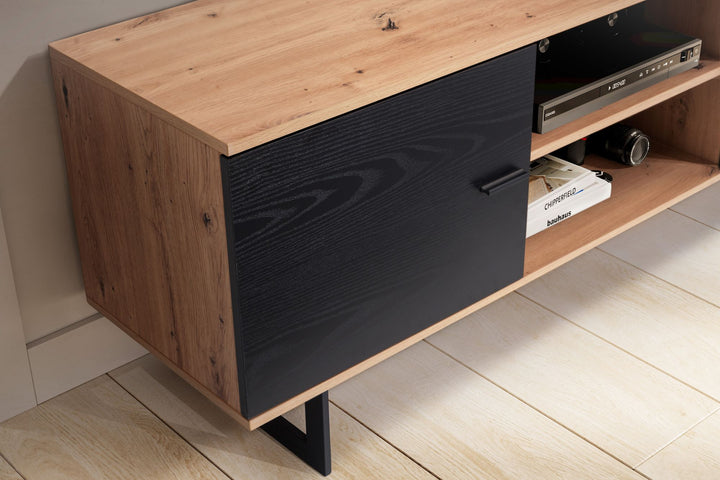 TV-Lowboard mit Eiche-Dekor und 2 Türen, modern