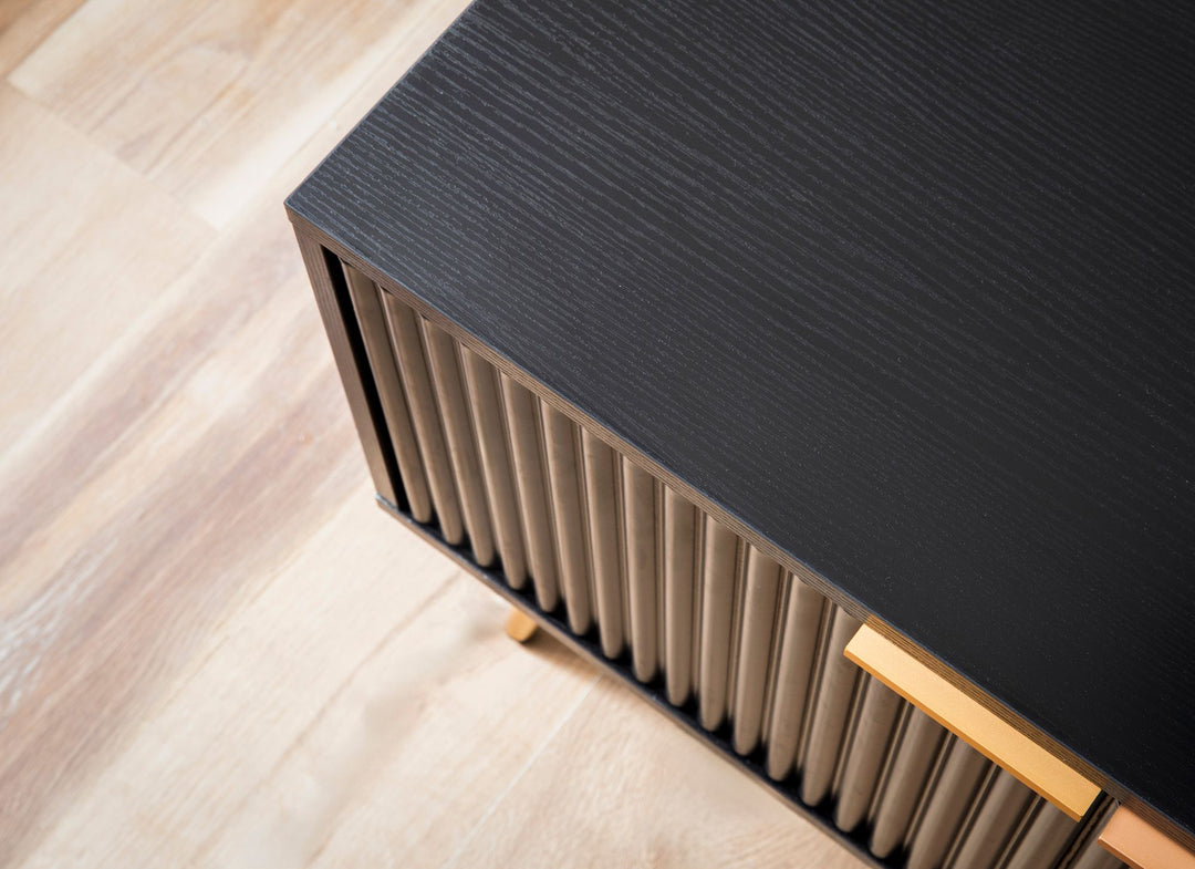 Lowboard Schwarz Eiche-Dekor Modern Stil 150x51x39 cm mit Türen und Ablagefächern