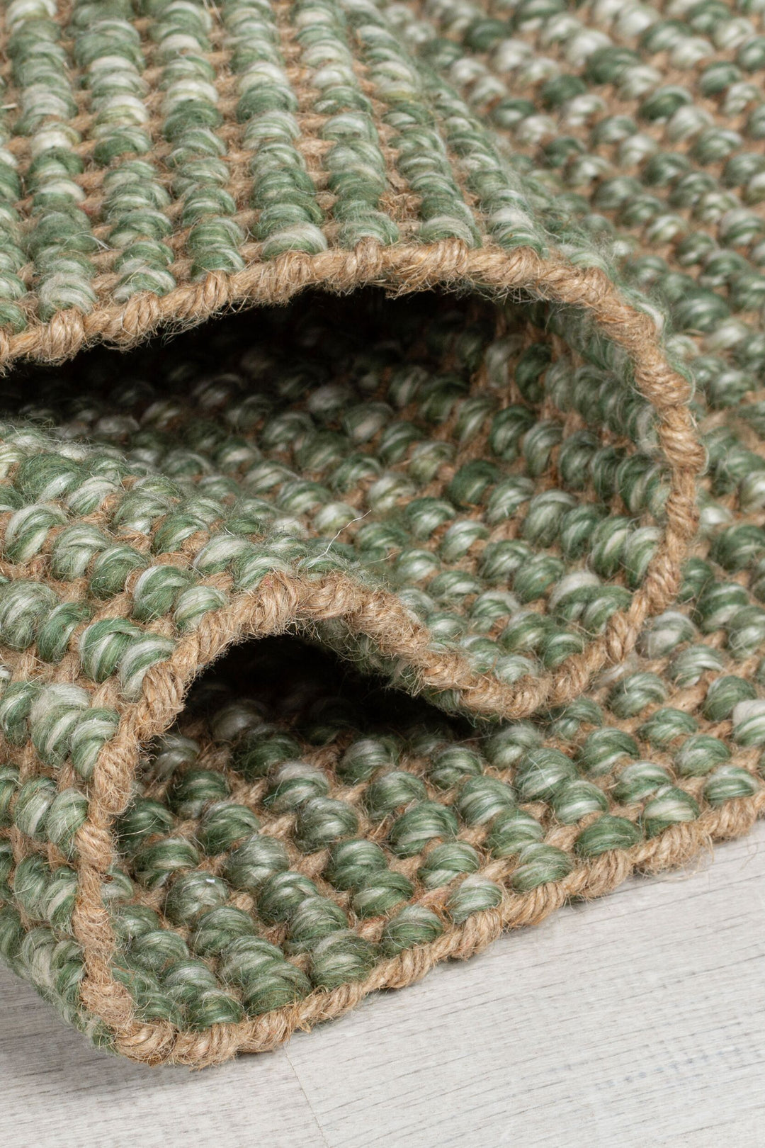 Luxus Handgewebter Teppich - Jute & Wolle Mix - Kollektion WEAVER von Kadima Design_Grün_#sku_BARK503119374594#