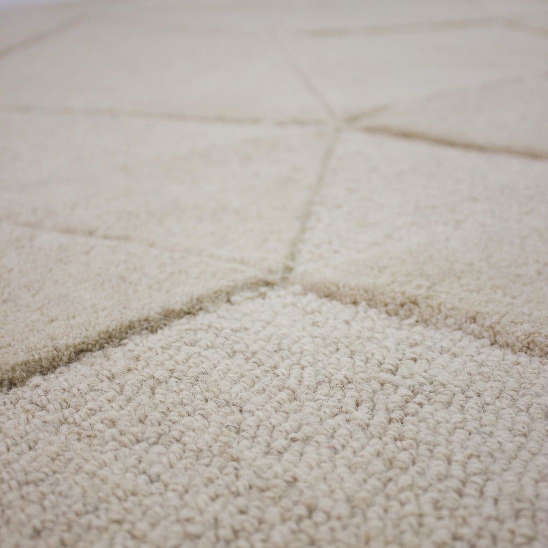 Teppich Natur rund Wool Raumgestaltung Inneneinrichtung DEBEN