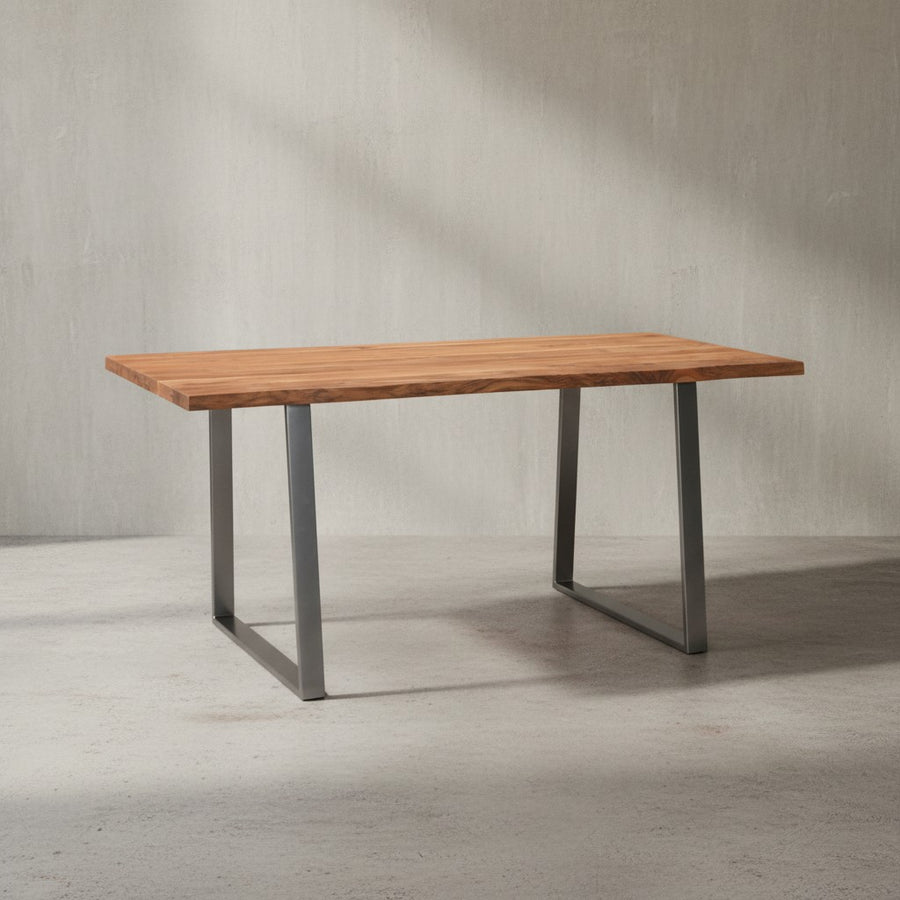 Massivholz Esstisch 120x60 cm - Akazienplatte mit Baumkante für kleine Räume von Kadima Design_