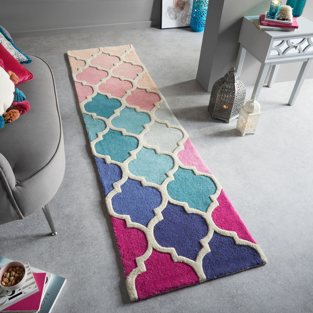 Moderner Luxus-Teppich DERWENT JOSIE mit geometrischem Muster von Kadima Design_Multi_#sku_BARK503119371565#