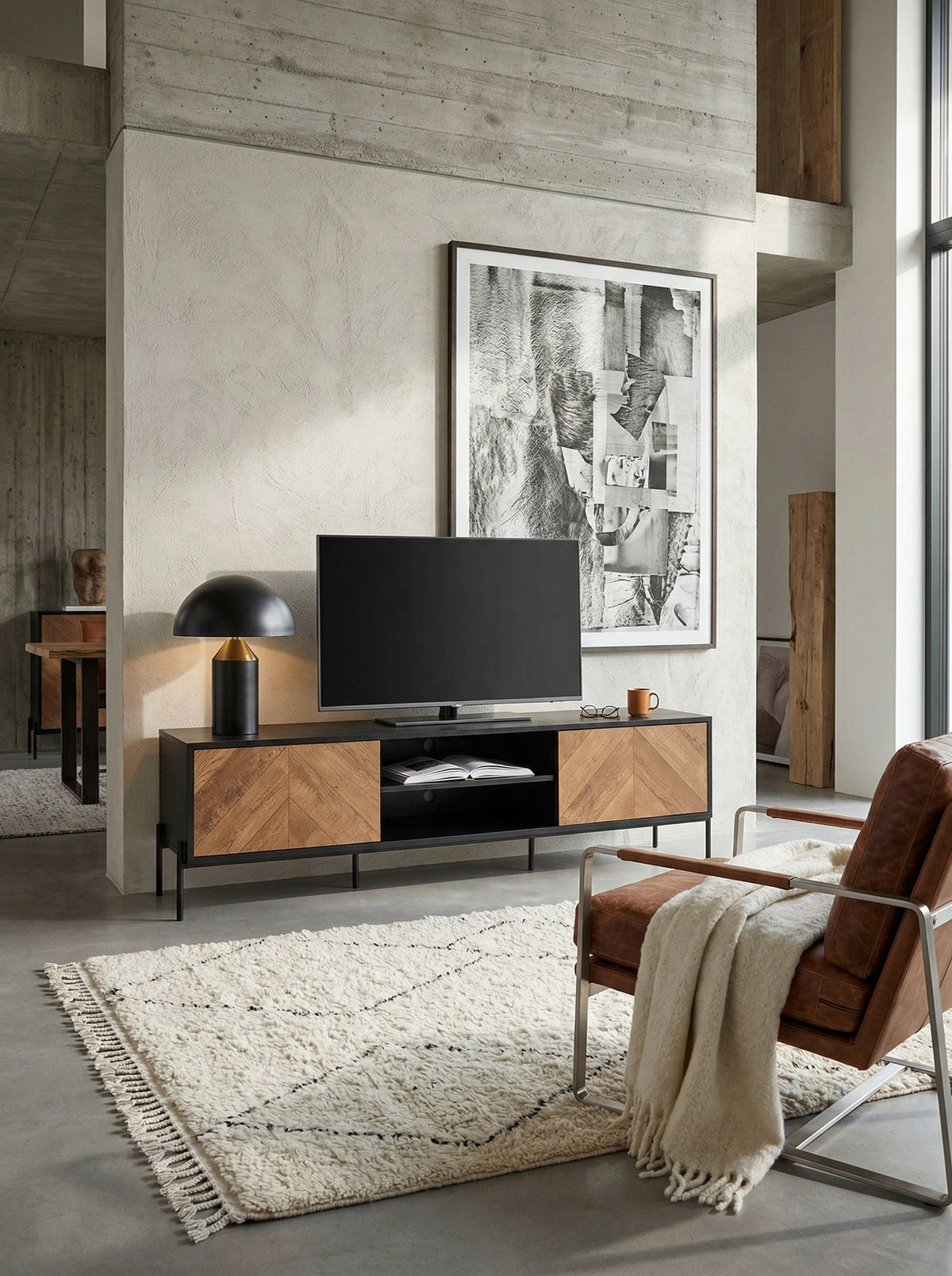 Modernes TV-Lowboard  V-Muster  Für 70-Zoll Fernseher  Anti-Rutsch-Noppen - KADIMA DESIGN Größe  163x40x45 cm