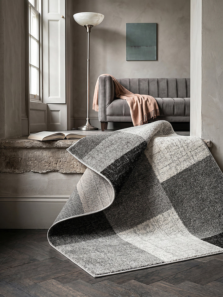 Teppich Grau rechteckig Editorial Styling_
