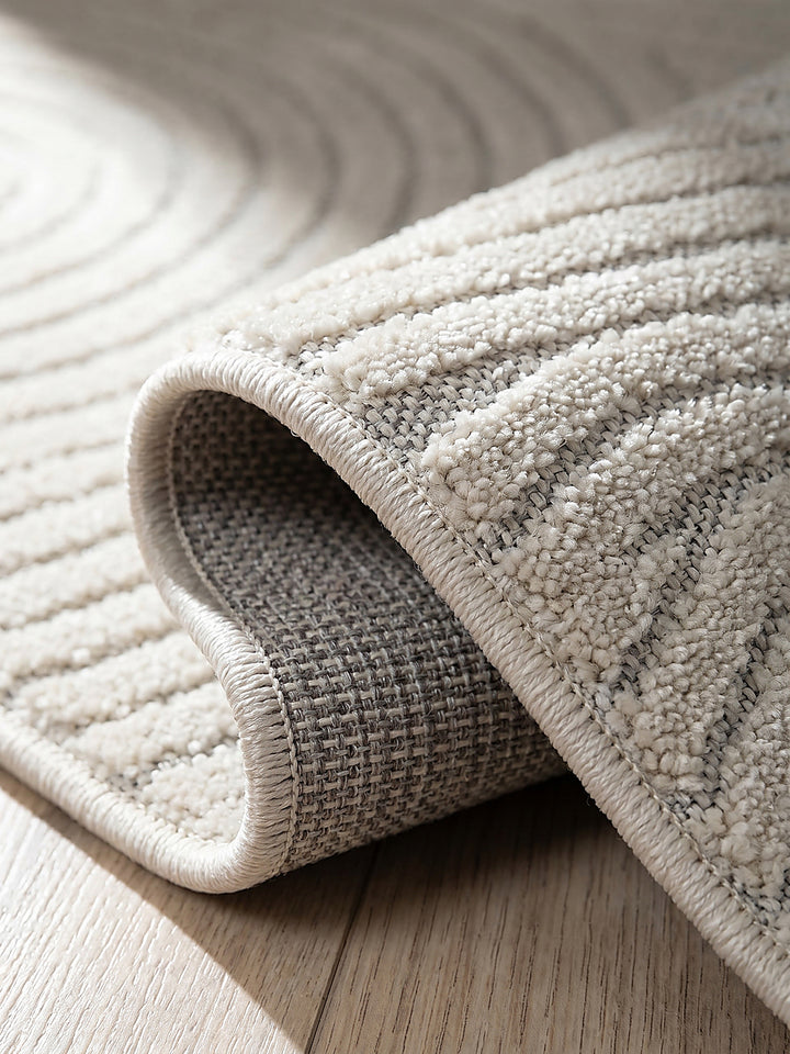 Teppich Creme Kante Verarbeitung_