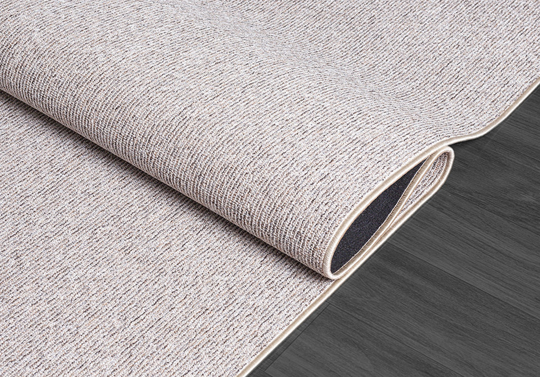 Beige Niederflor Teppich uni für harmonische Raumgestaltung aus der COLFOSCO Kollektion_