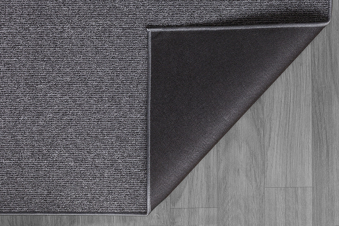 Niederflor Teppich Anthrazit uni aus hochwertigem Polyester im reduzierten Wohnstil Kollektion COLFOSCO_