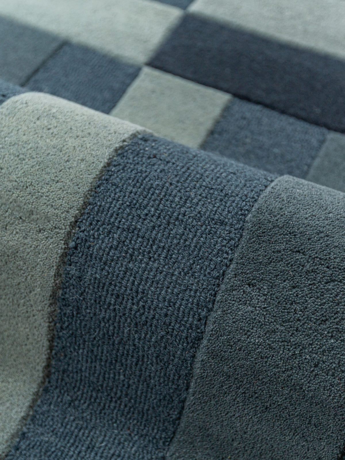Teppich Blau WOOL Raumgestaltung Inneneinrichtung LUNAN_