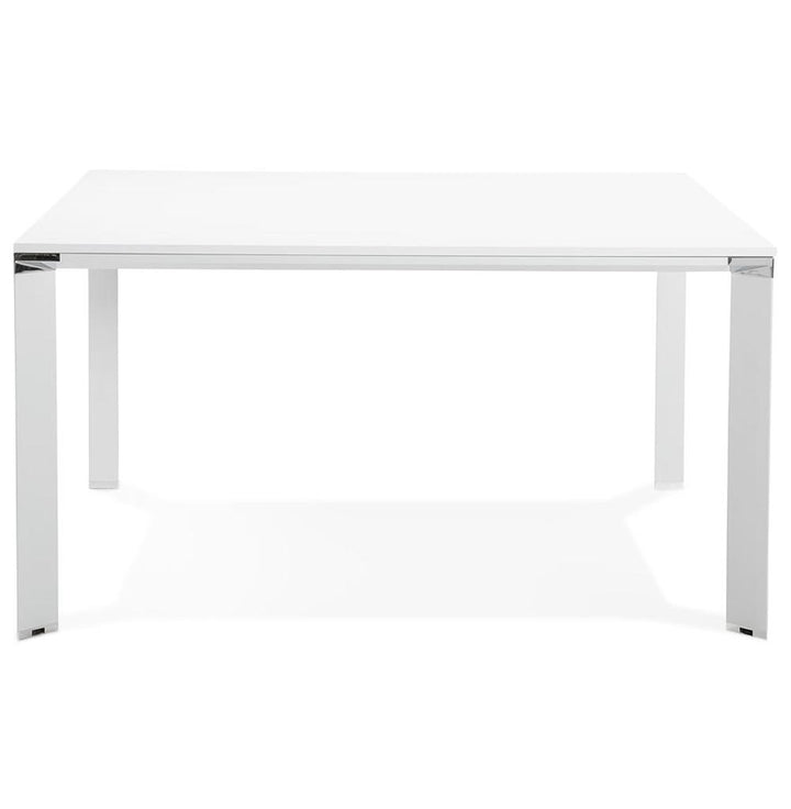 Bürotisch Detailansicht - Robuste Tischplatte - 74-6 cm Höhe - ergonomisches Design für optimalen Arbeitskomfort - vielseitig einsetzbar - Kadima Design_