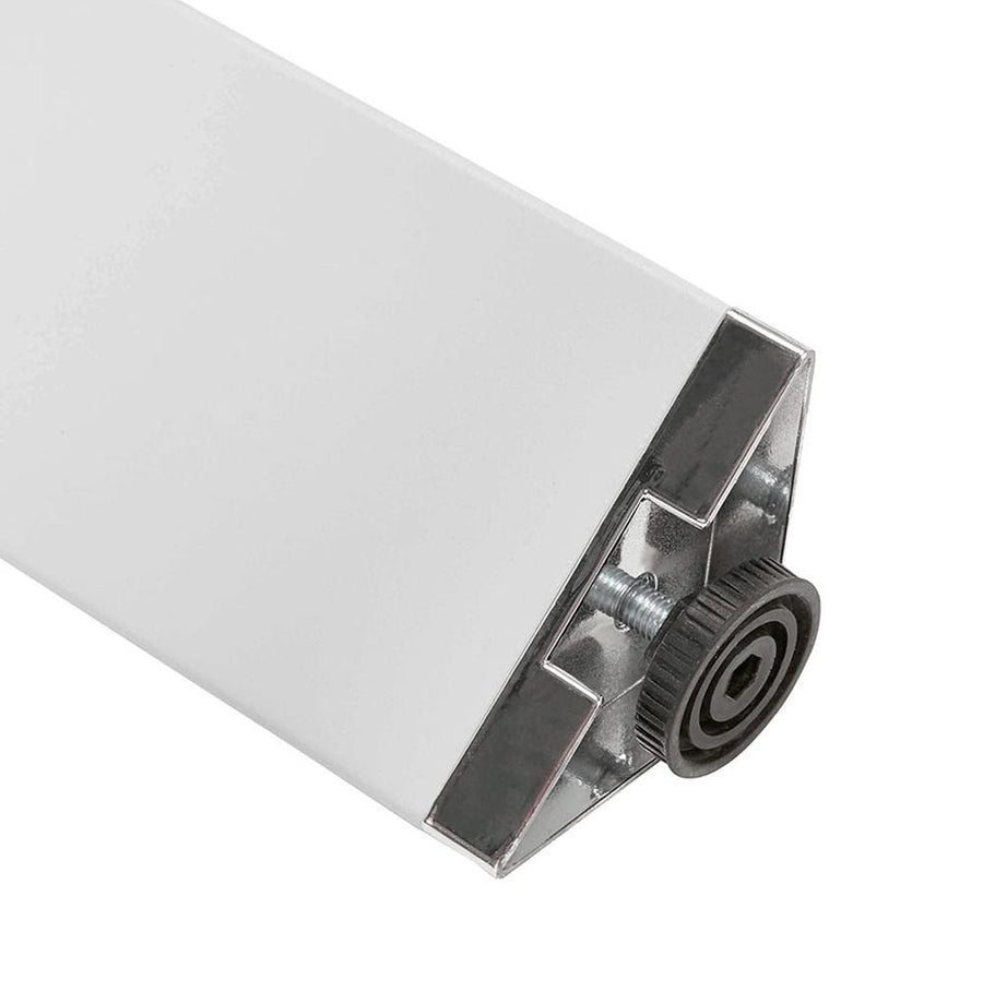 Schreibtisch Nahaufnahme - Hochwertige MDF-Oberfläche - pflegeleichte Materialien - langlebige Konstruktion für den täglichen Gebrauch - Kadima Design_