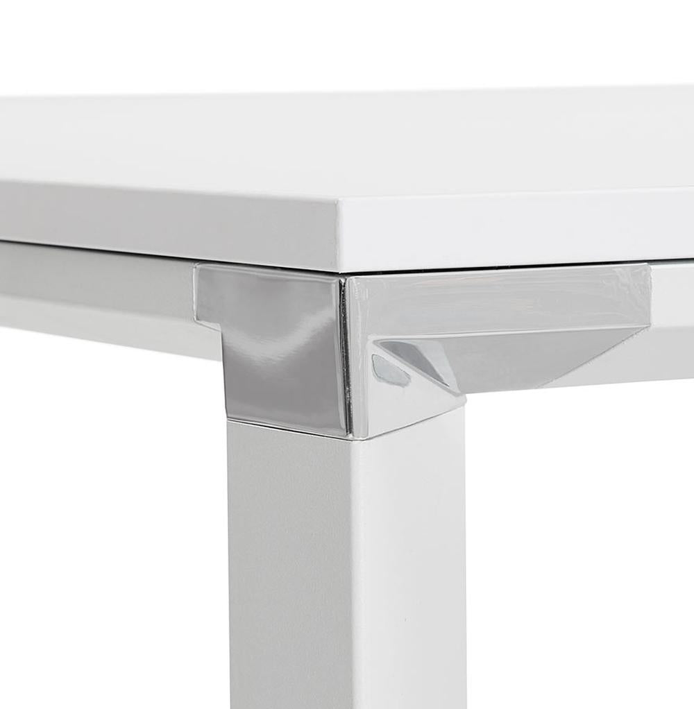 Bürotisch Detailansicht - Robuste Tischplatte - 74-6 cm Höhe - ergonomisches Design für optimalen Arbeitskomfort - vielseitig einsetzbar - Kadima Design_